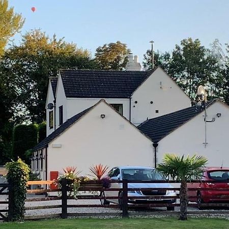 Hope Orchard Bed and Breakfast Cheltenham Exteriör bild